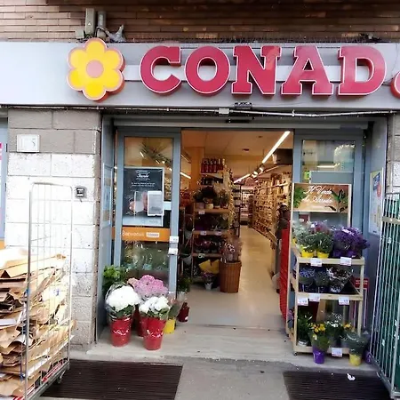 Casa Confortevole A San Giovanni 아파트